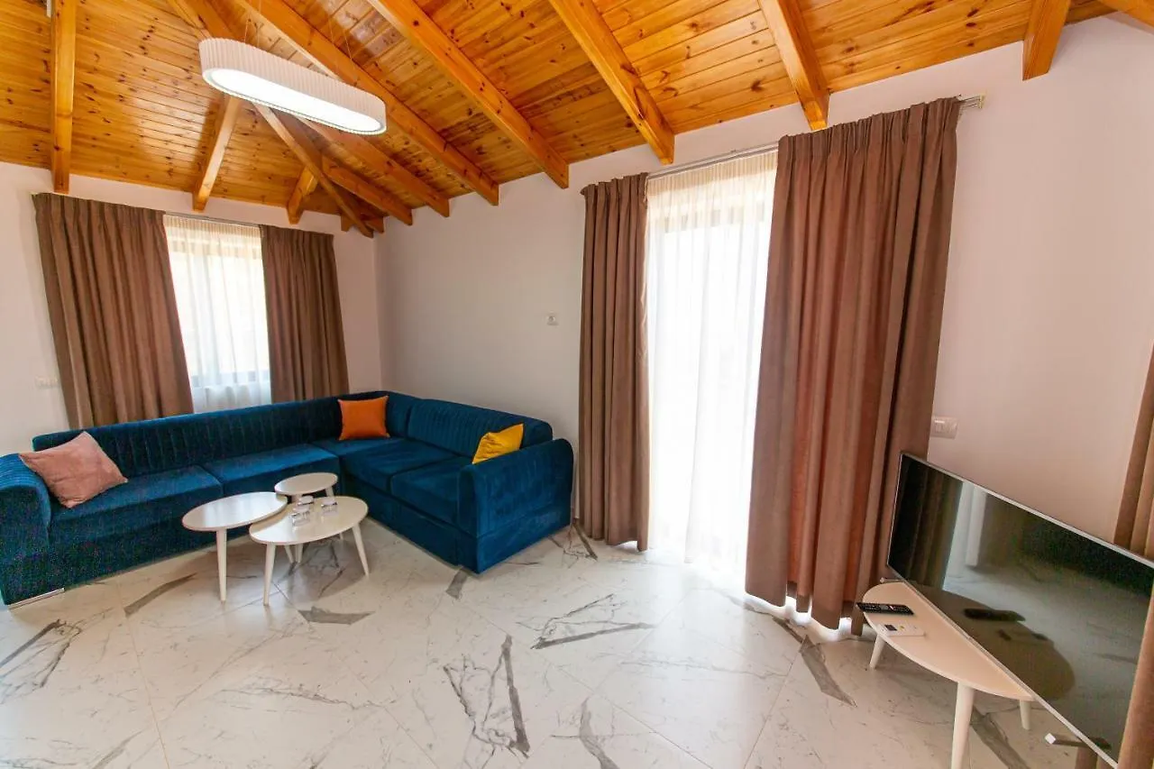 Santa Oliva Suites Ksamil Apartment