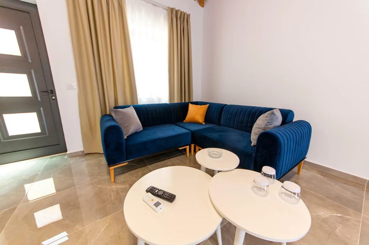 Santa Oliva Suites Ksamil 0*,