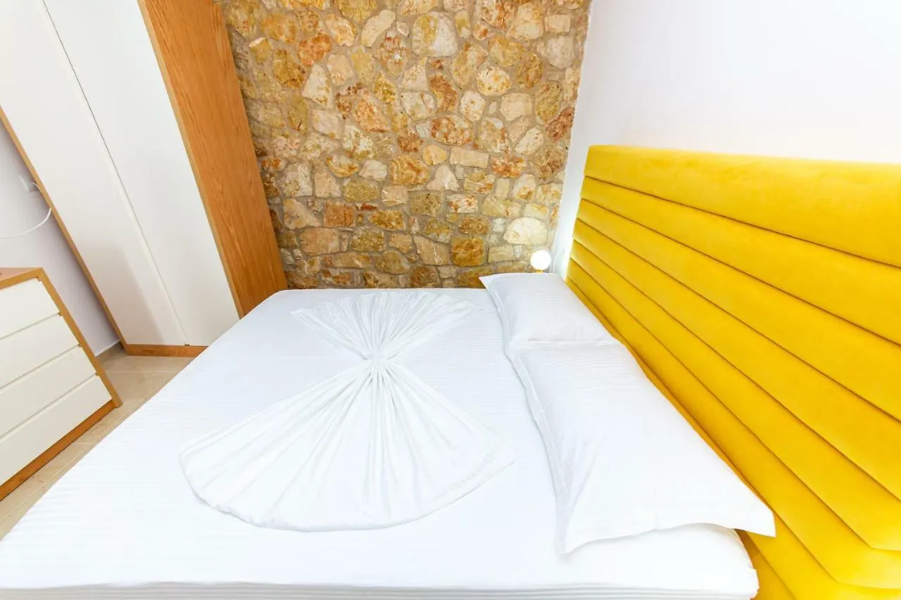 Apartment Santa Oliva Suites Ksamil Albania